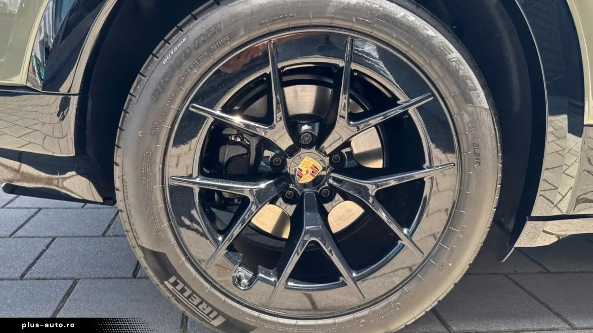 Porsche Cayenne Electric 325 kW
