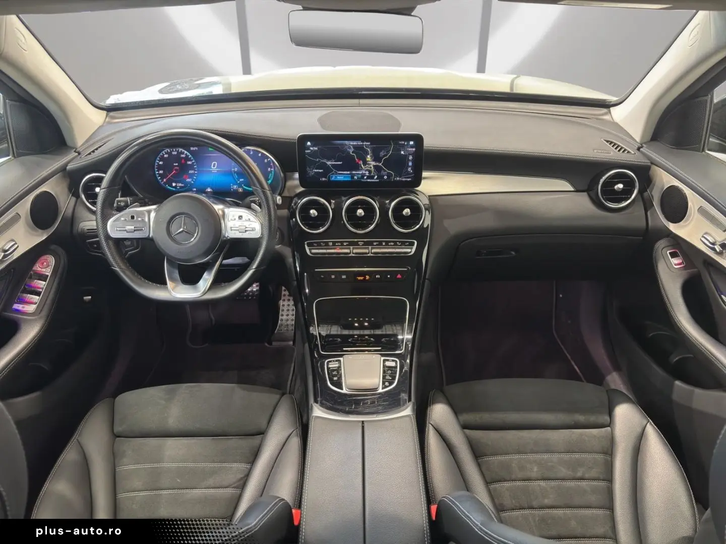 MERCEDES-BENZ GLC 300 de 4M AMG NIGHT AHK BUS DISTR &hellip;