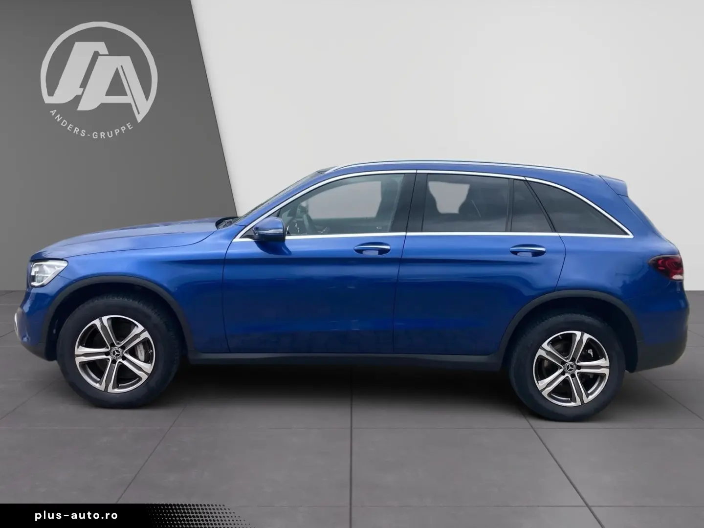 MERCEDES-BENZ GLC 300 de 4M AHK Pano LED Kam Multiko&hellip;