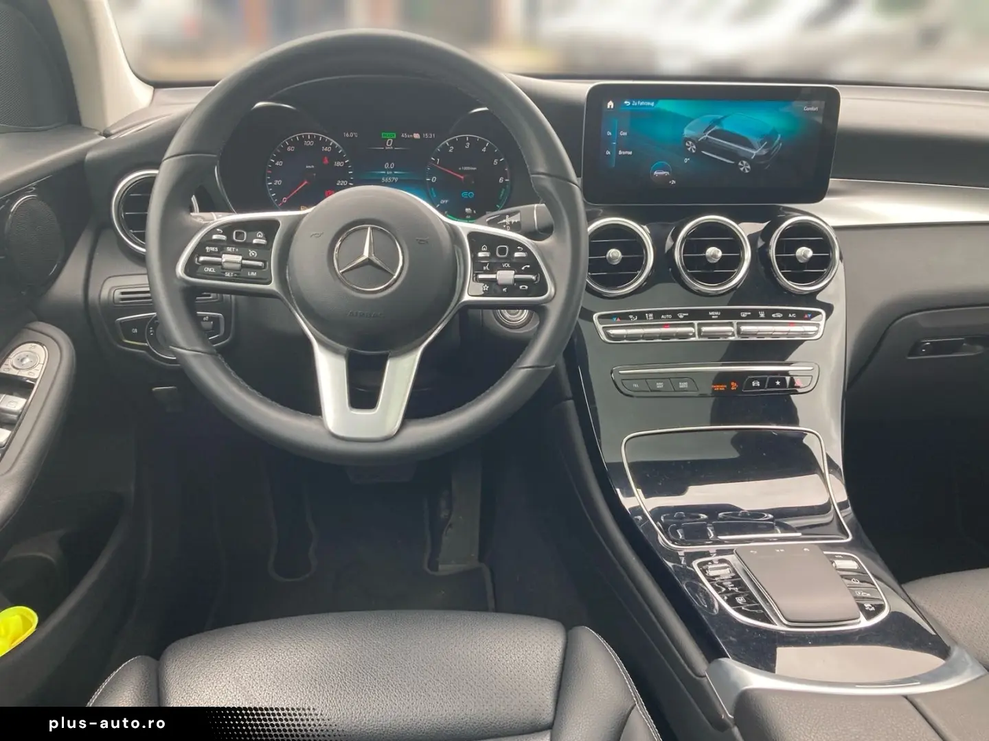 MERCEDES-BENZ GLC 300 de 4M AHK Pano LED Kam Multiko&hellip;