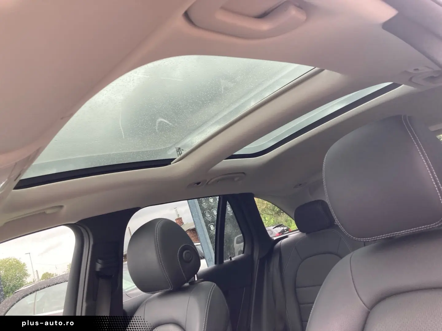 MERCEDES-BENZ GLC 300 de 4M AHK Pano LED Kam Multiko&hellip;