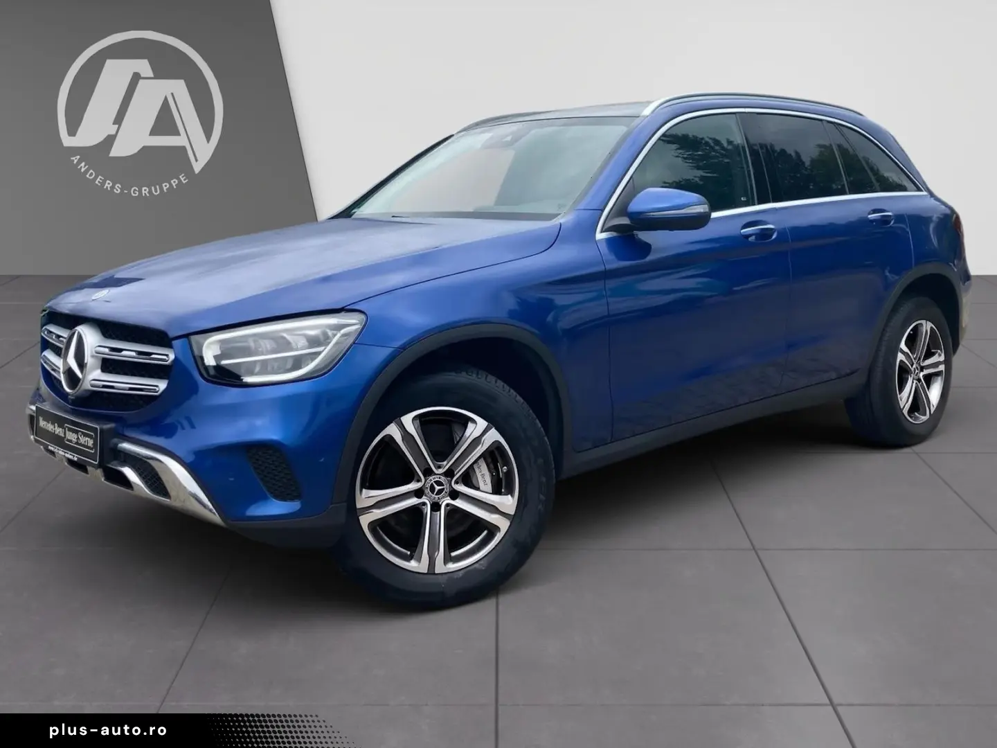 MERCEDES-BENZ GLC 300 de 4M AHK Pano LED Kam Multiko&hellip;