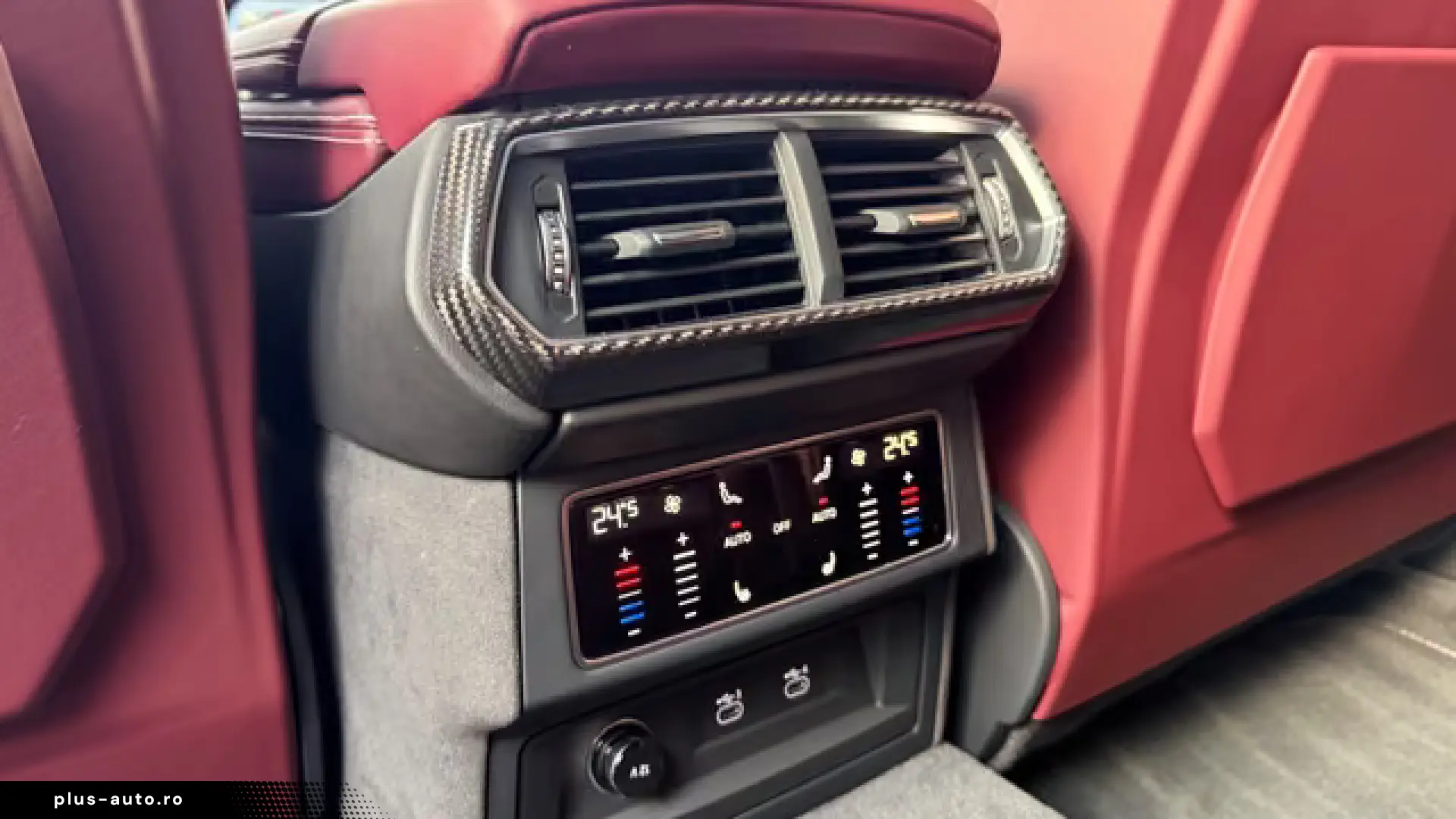 Lamborghini Urus SE Nero Nemesis