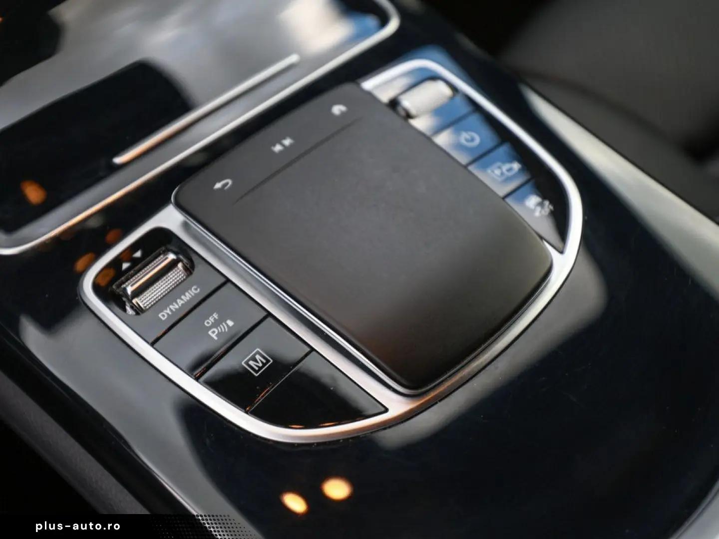 MERCEDES-BENZ GLC 300 e 4M Coupé AMG Sport AHK HUD L&hellip;