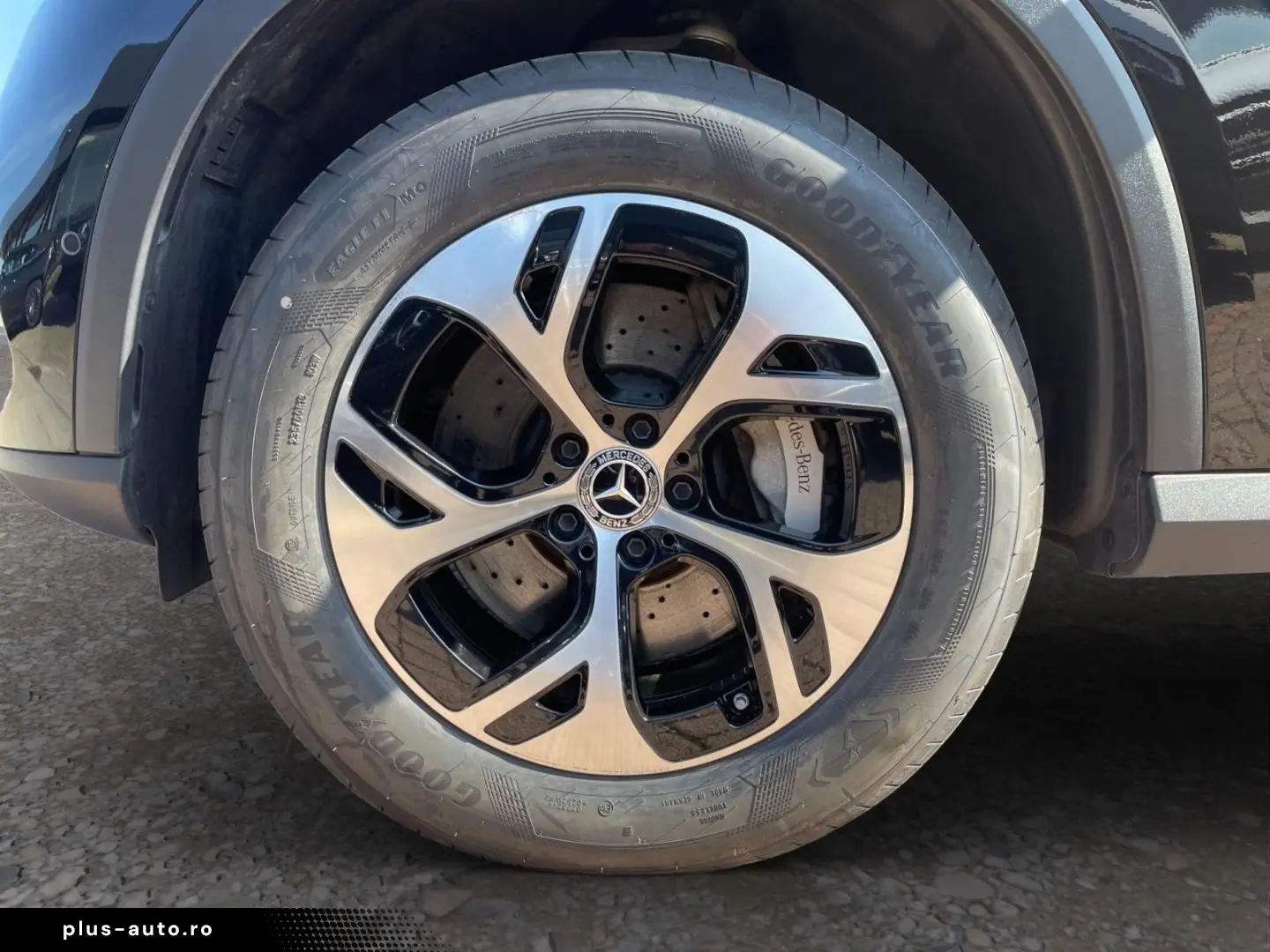 MERCEDES-BENZ GLC 300 e 4M Avantg. Sitzkl. Dist. Mem&hellip;