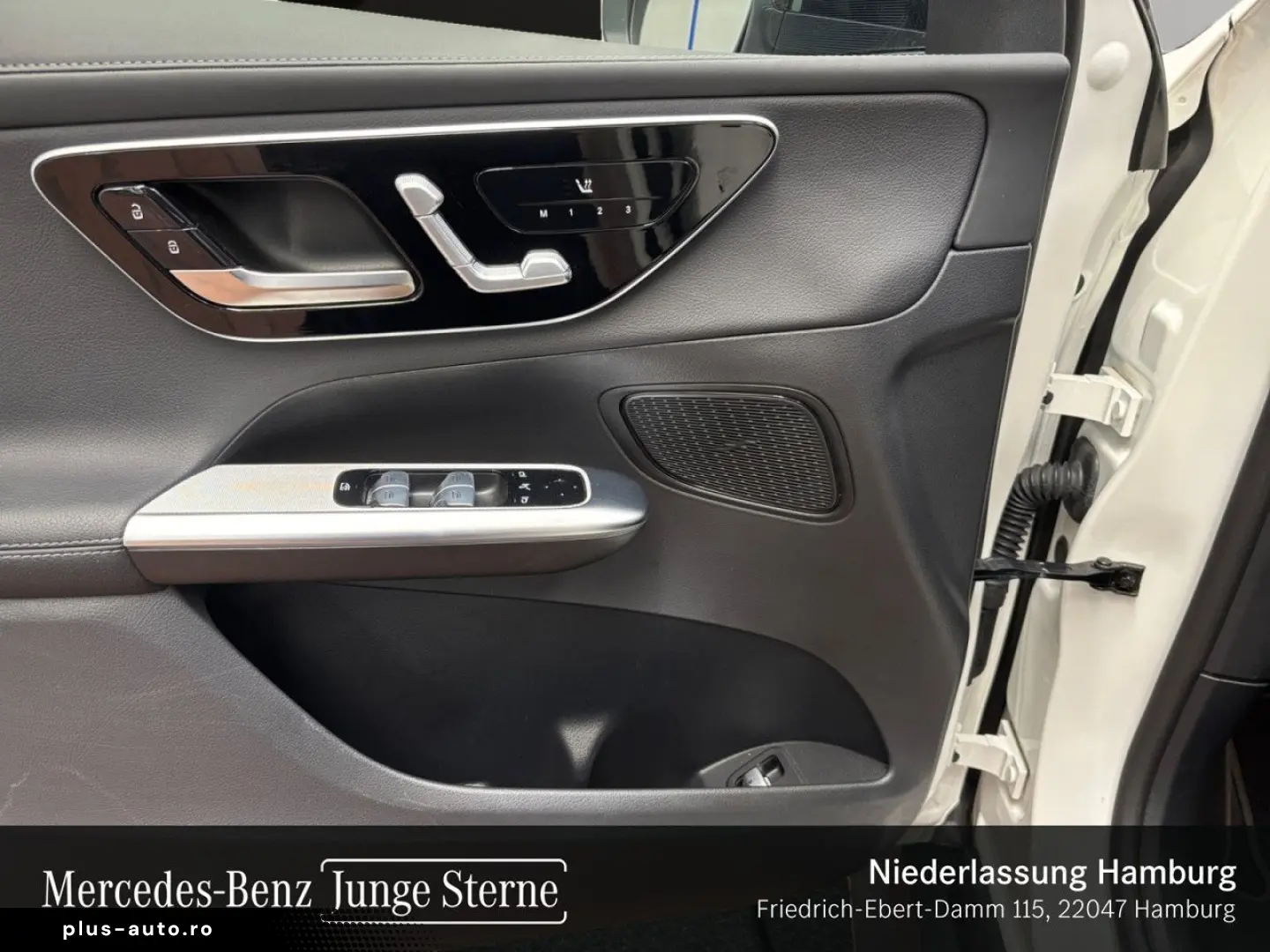 MERCEDES-BENZ GLC 300 e 4M AMG Premium Night 360  DISTRONIC