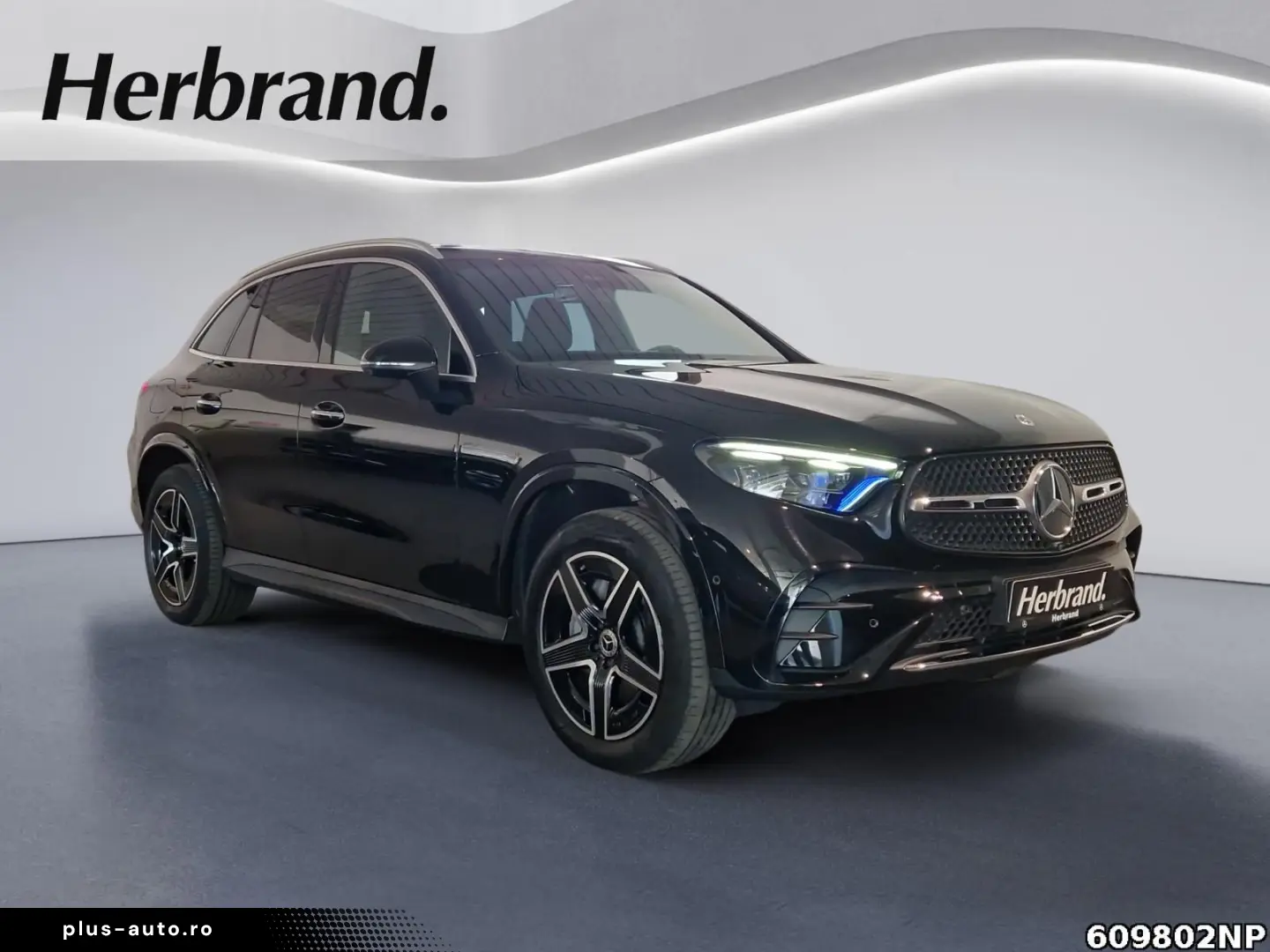 MERCEDES-BENZ GLC 300 e 4M AMG Digital-Light 360  Me&hellip;