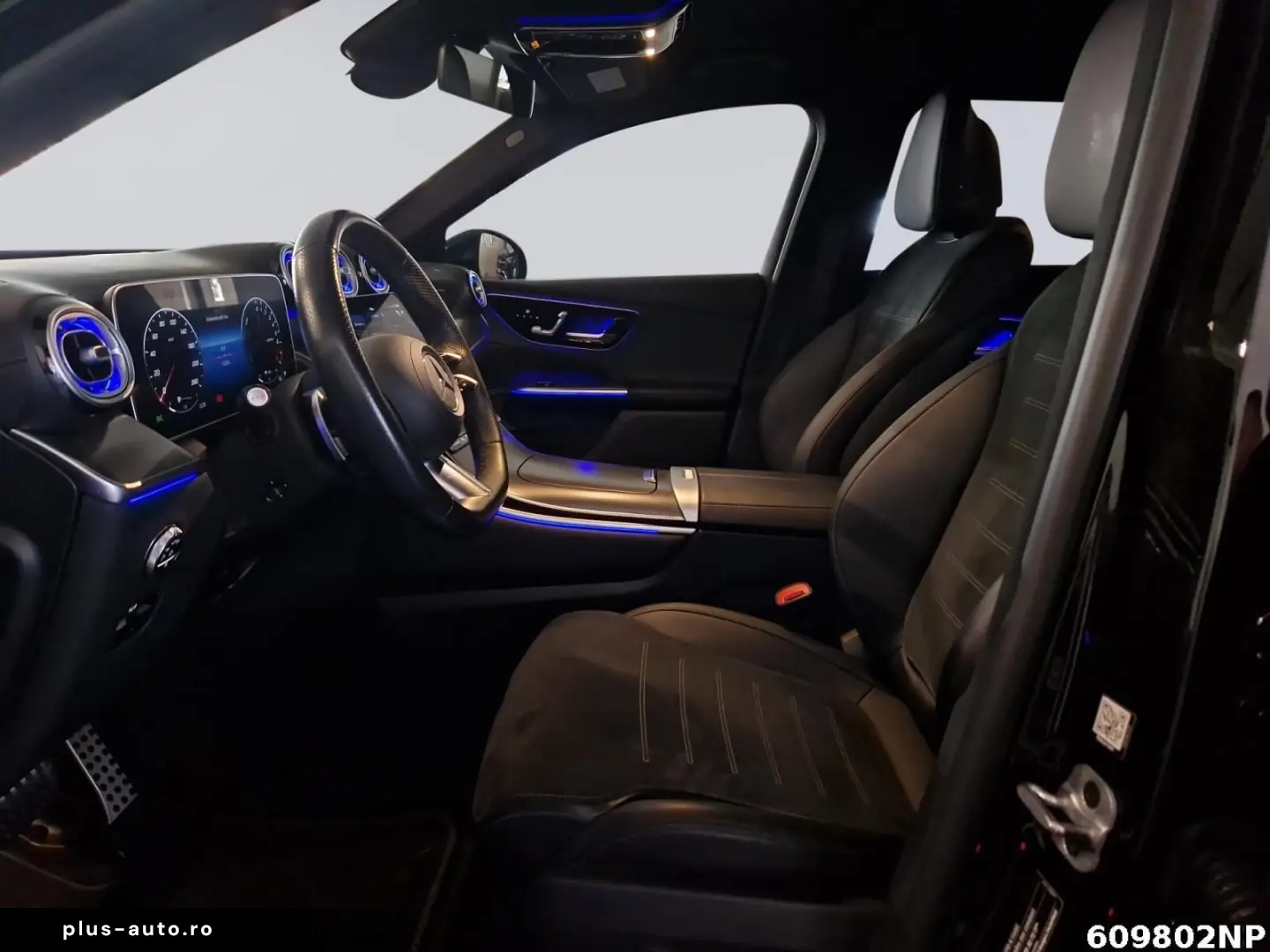 MERCEDES-BENZ GLC 300 e 4M AMG Digital-Light 360  Me&hellip;