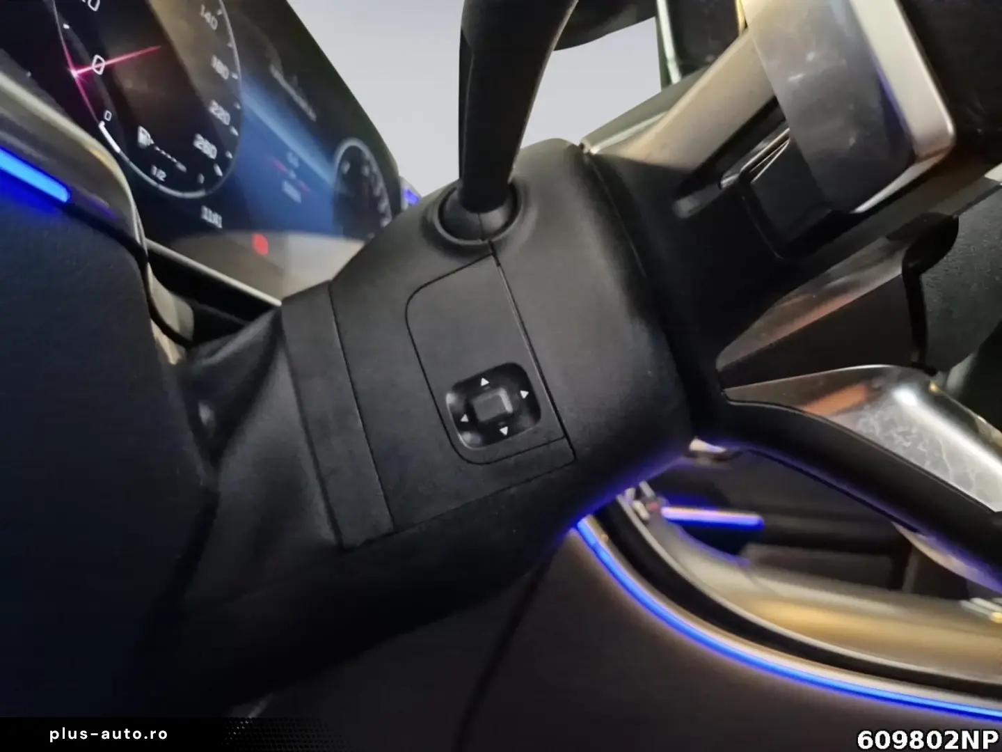 MERCEDES-BENZ GLC 300 e 4M AMG Digital-Light 360  Me&hellip;