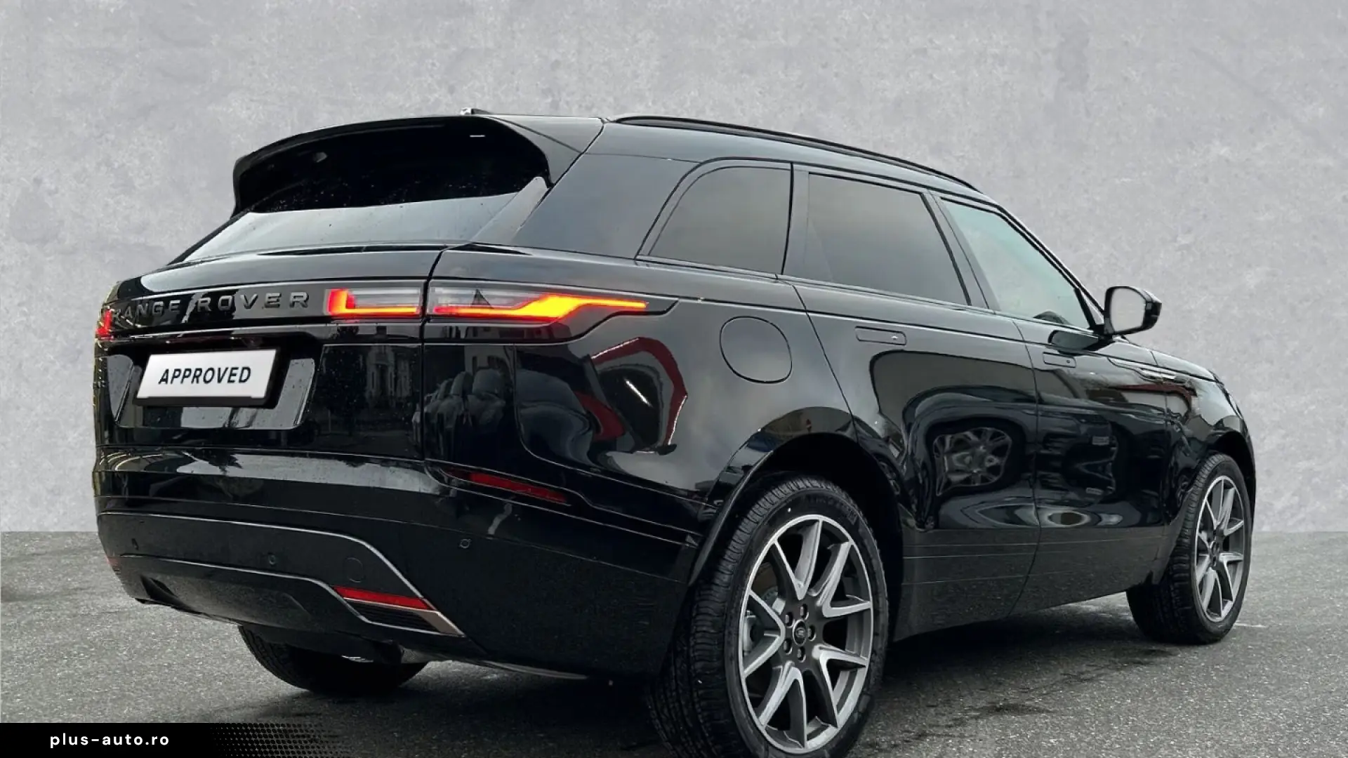 Land Rover Range Rover Velar D300 AWD Dynamic SE