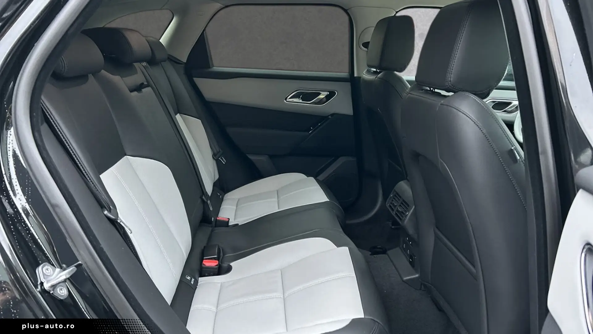 Land Rover Range Rover Velar D300 AWD Dynamic SE