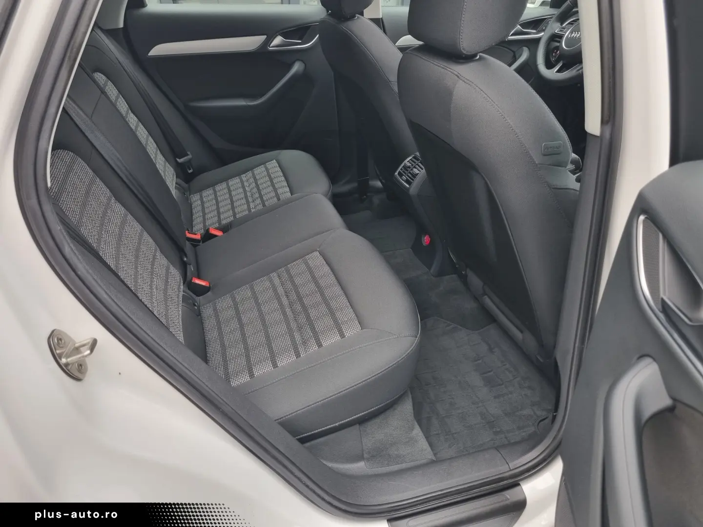 Audi Q3 2.0 TDI  Quattro  Sport  150cp  Euro 6