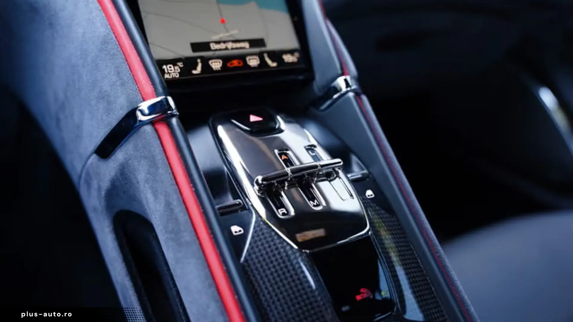 Ferrari Roma 3.9 T V8 CARBON