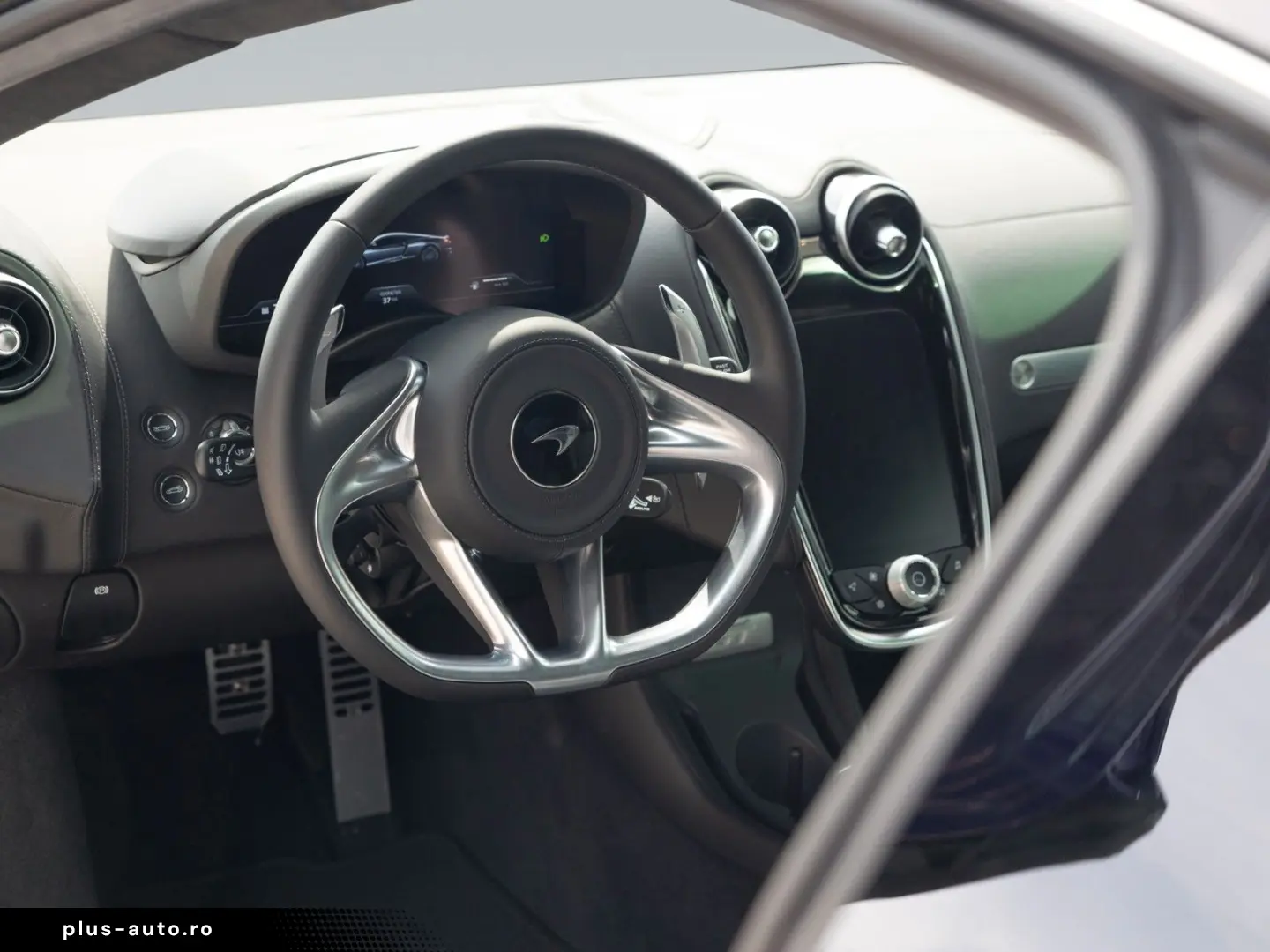 MCLAREN GT   Luxe   MSO   Premium Pack