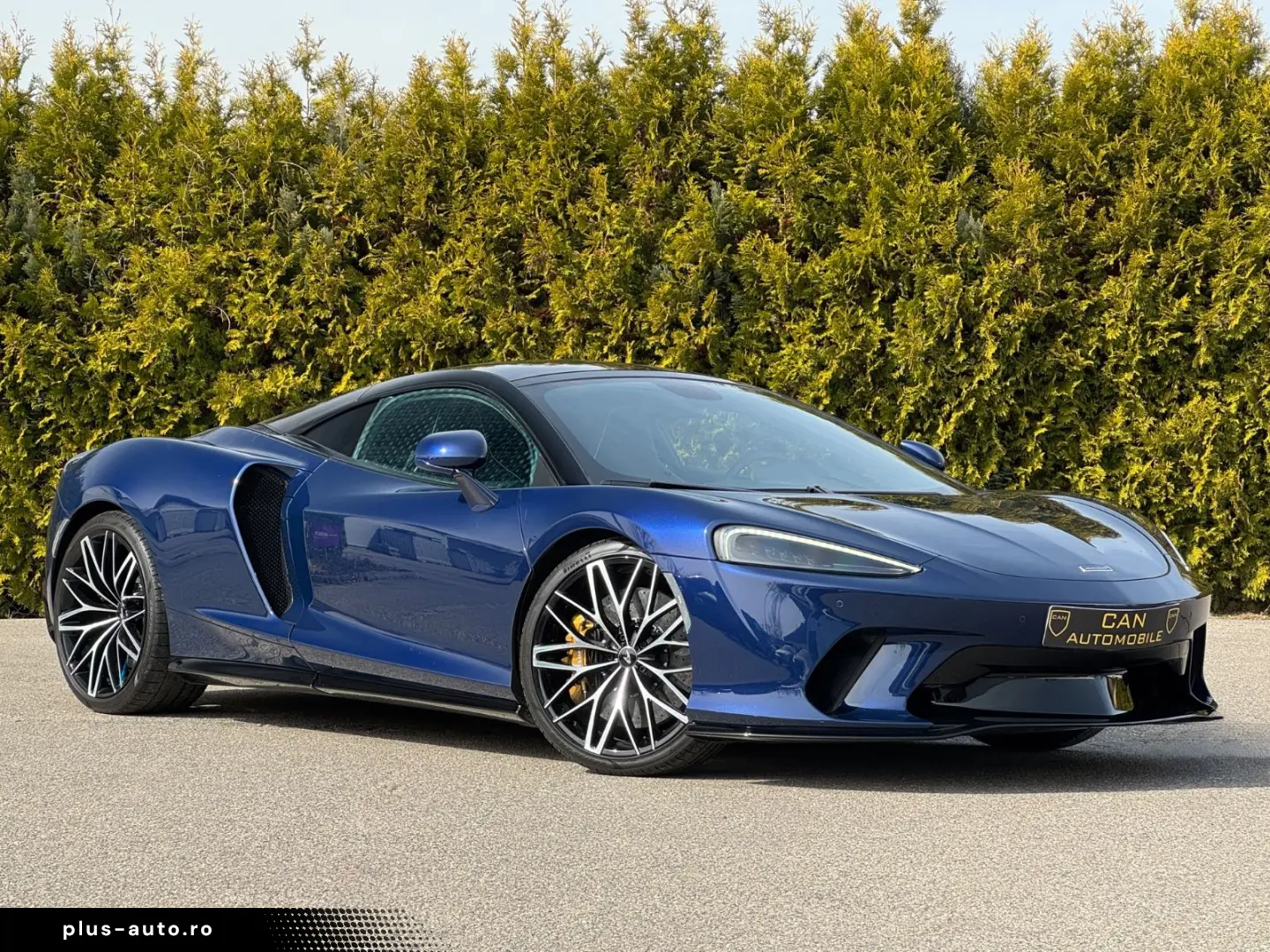 MCLAREN GT Premium Practicality SportExhaust B&W Lift
