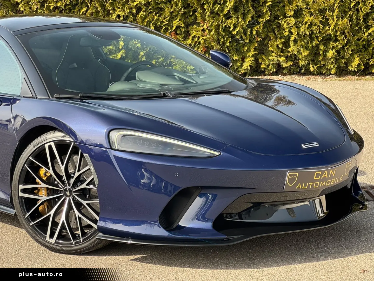 MCLAREN GT Premium Practicality SportExhaust B&W Lift