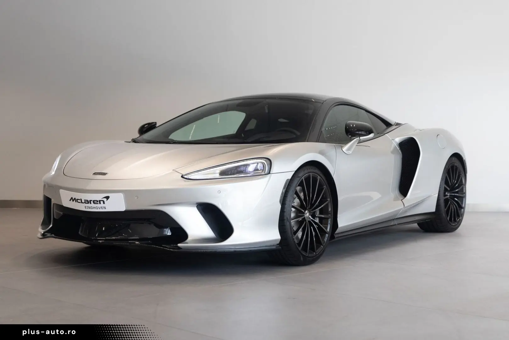 MCLAREN GT