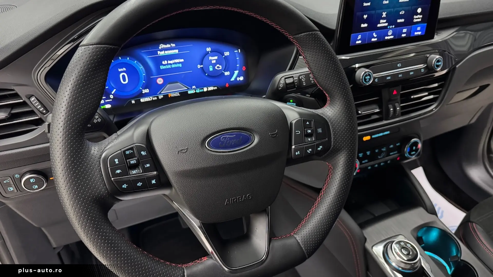 Ford Kuga Plug-in Hybrid ST LINE X
