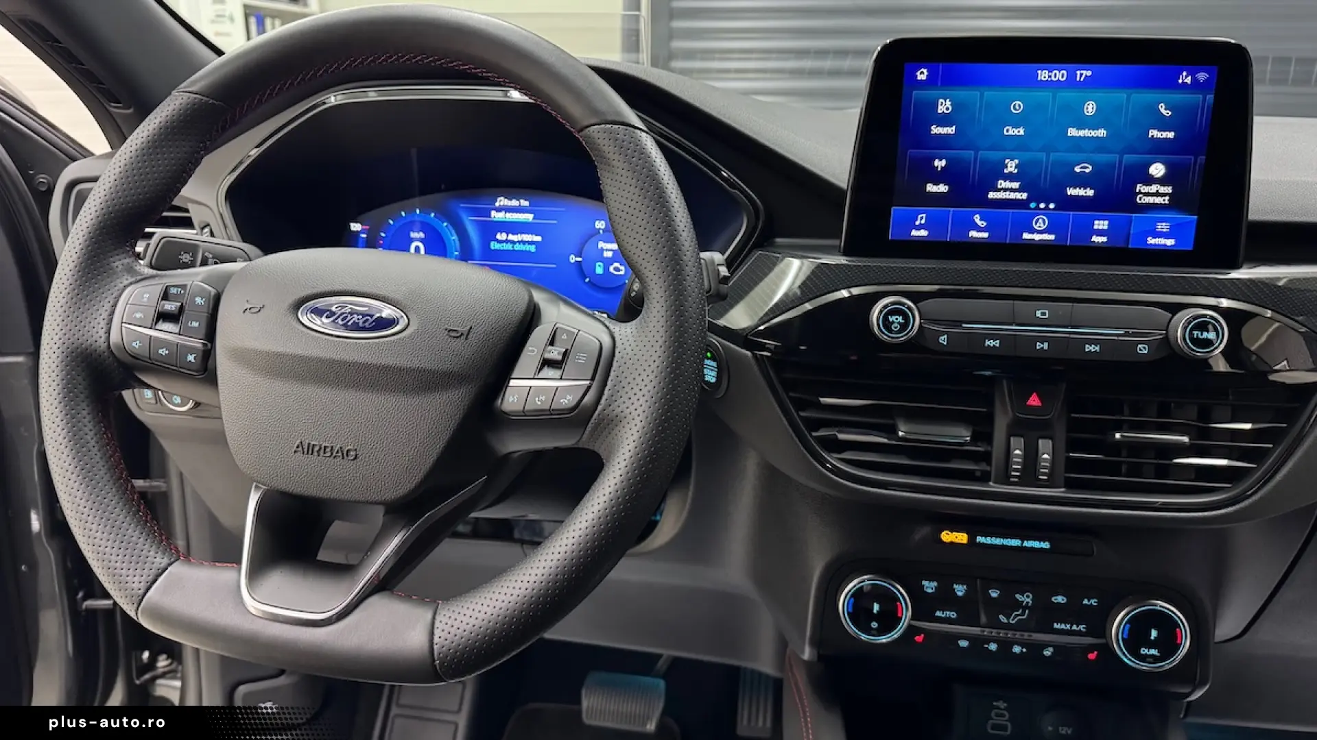 Ford Kuga Plug-in Hybrid ST LINE X