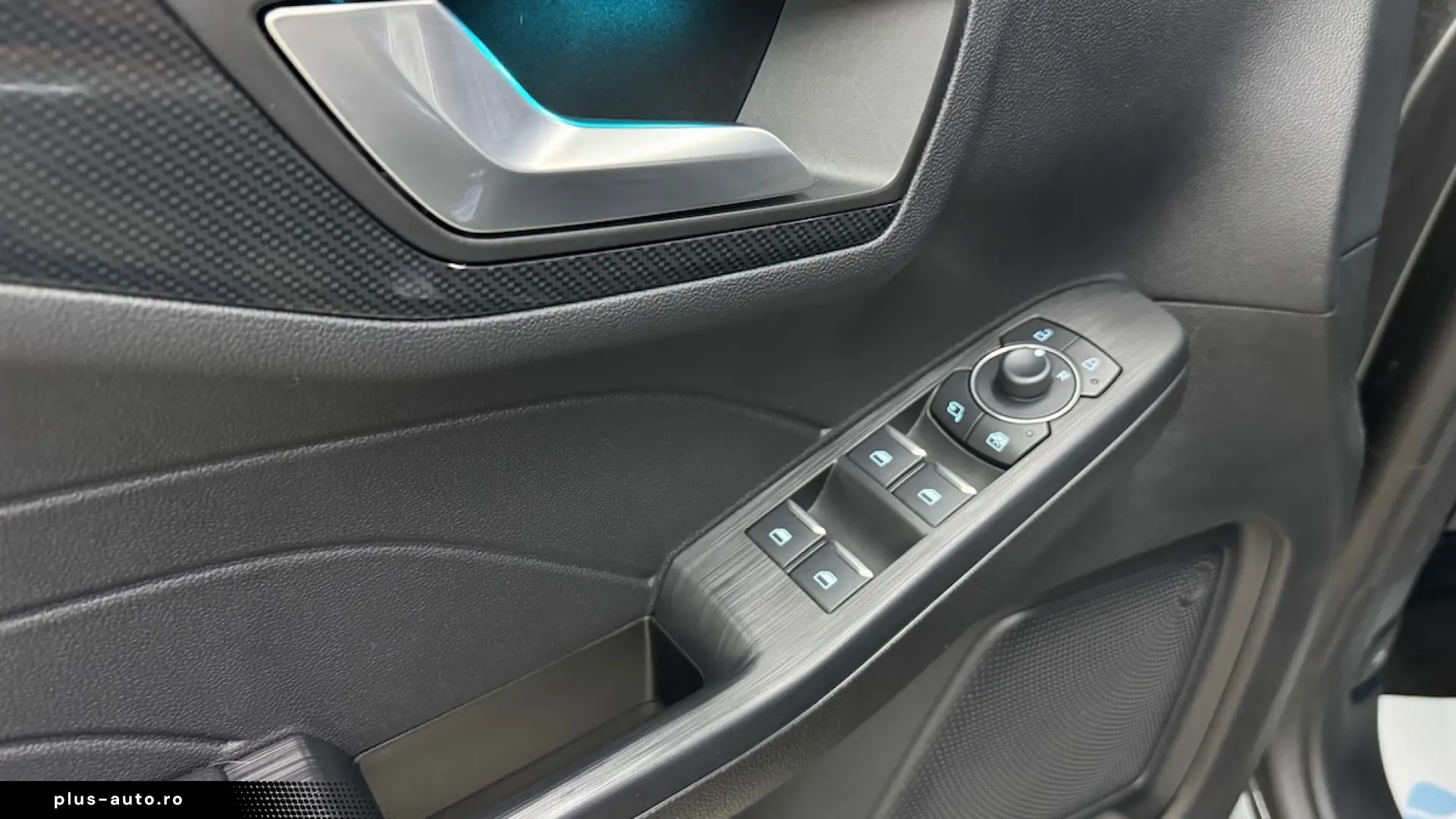 Ford Kuga Plug-in Hybrid ST LINE X