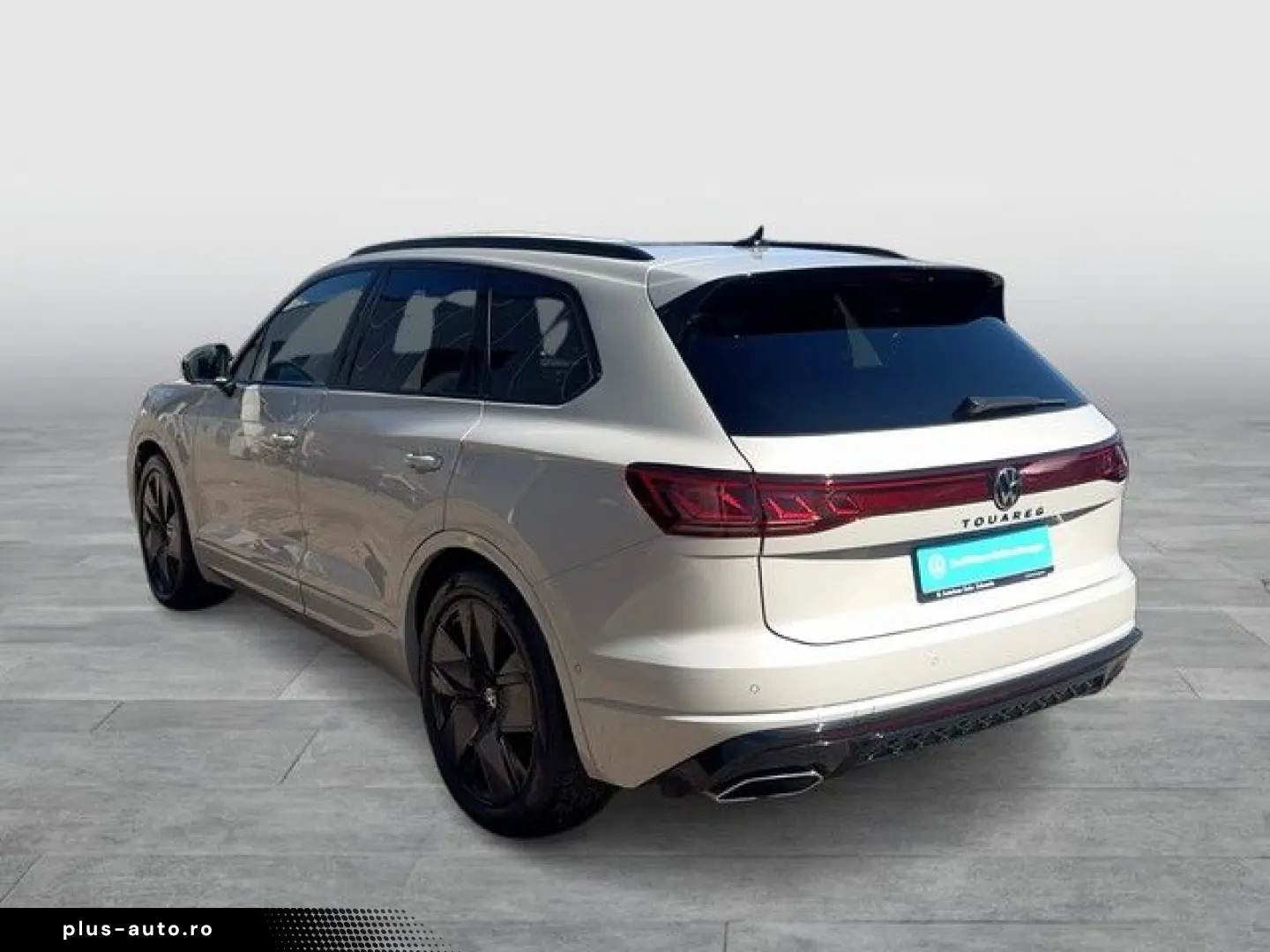 VW Touareg 3.0 TDI 4M R-Line 360  Pano Standhzg.