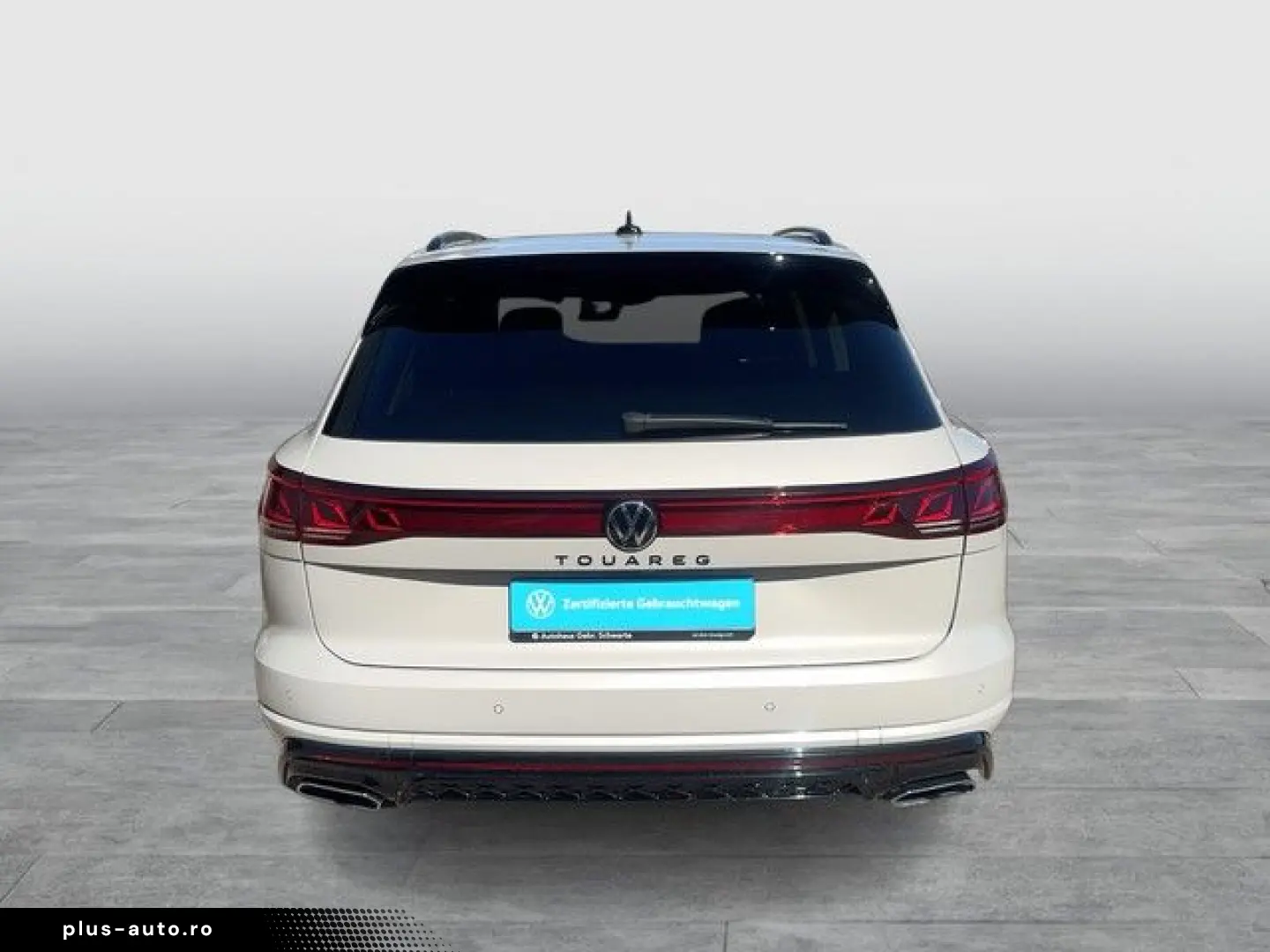 VW Touareg 3.0 TDI 4M R-Line 360  Pano Standhzg.