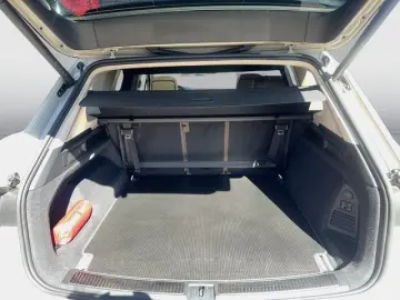 VW Touareg 3.0 TDI 4M R-Line 360  Pano Standhzg.