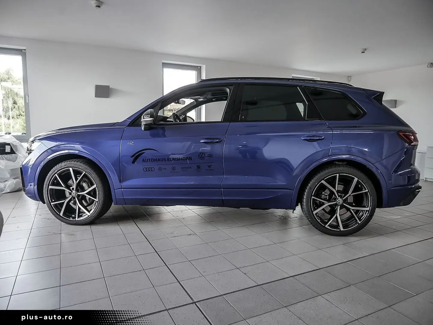 VW Touareg R-Line 3.0 TDI 4Motion tiptro. PANO AHK