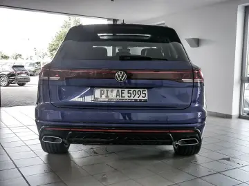 VW Touareg R-Line 3.0 TDI 4Motion tiptro. PANO AHK