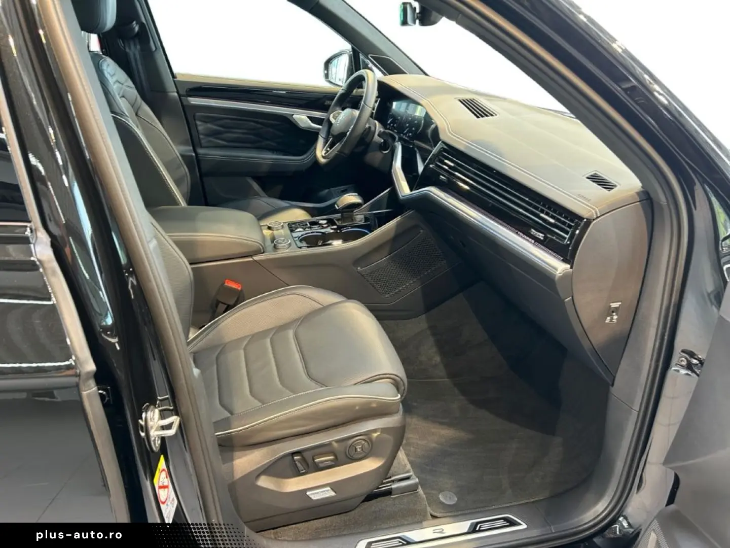 VW Touareg 3.0 TDI R-Line 4motion Style Fahrassist
