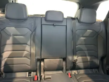VW Touareg 3.0 TDI R-Line 4motion Style Fahrassist