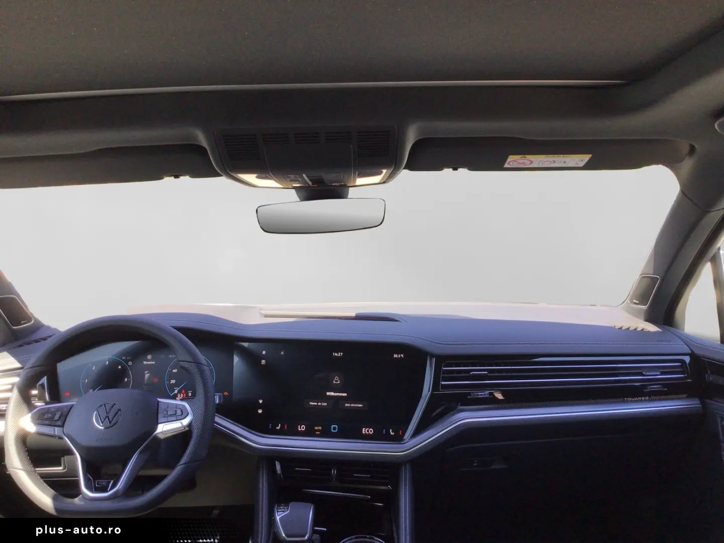 VW Touareg 3.0 TDI R-LINE AHK PANO REAR VIEW HuD ST