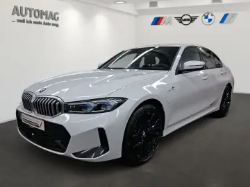 BMW 330e MSport Glasdach AHK DrivingAssistProf Parki