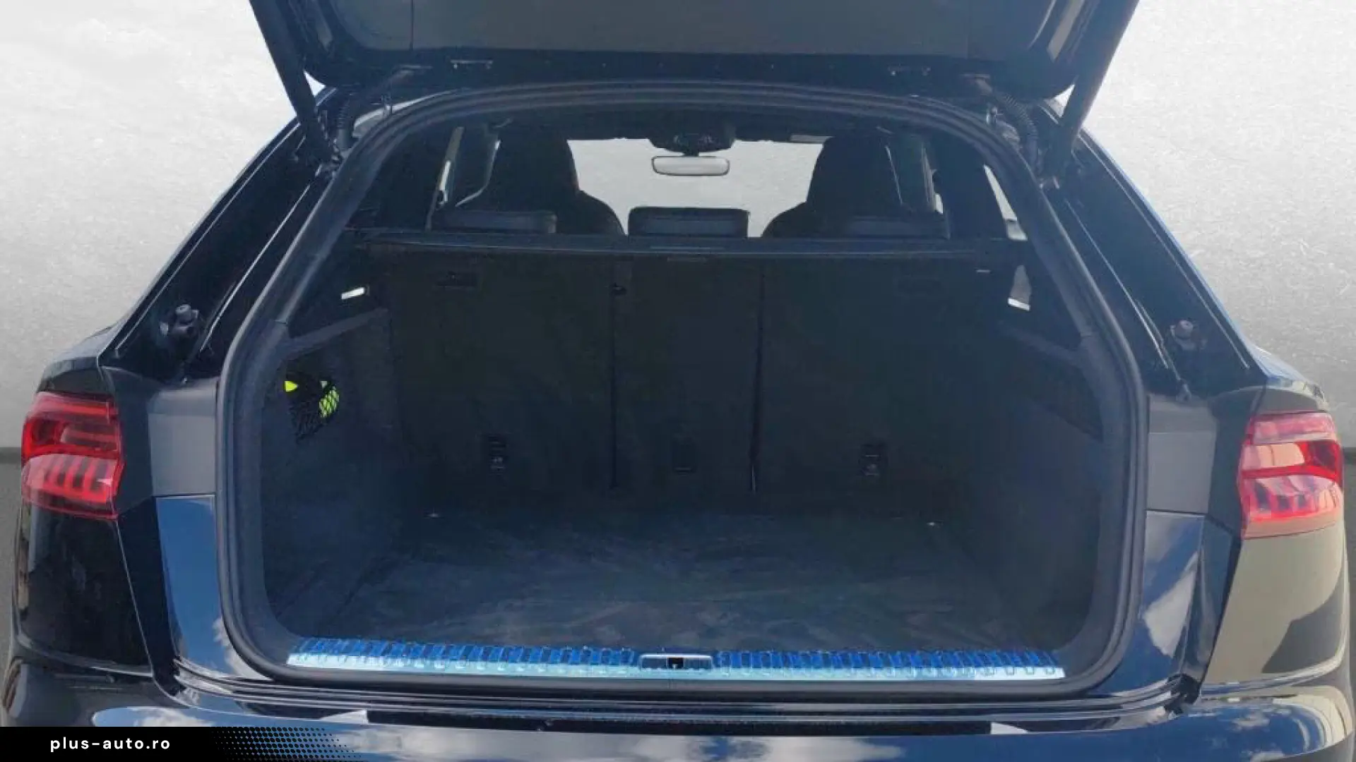 Audi Q8 50 TDI quattro AHK Pano HUD S-Line