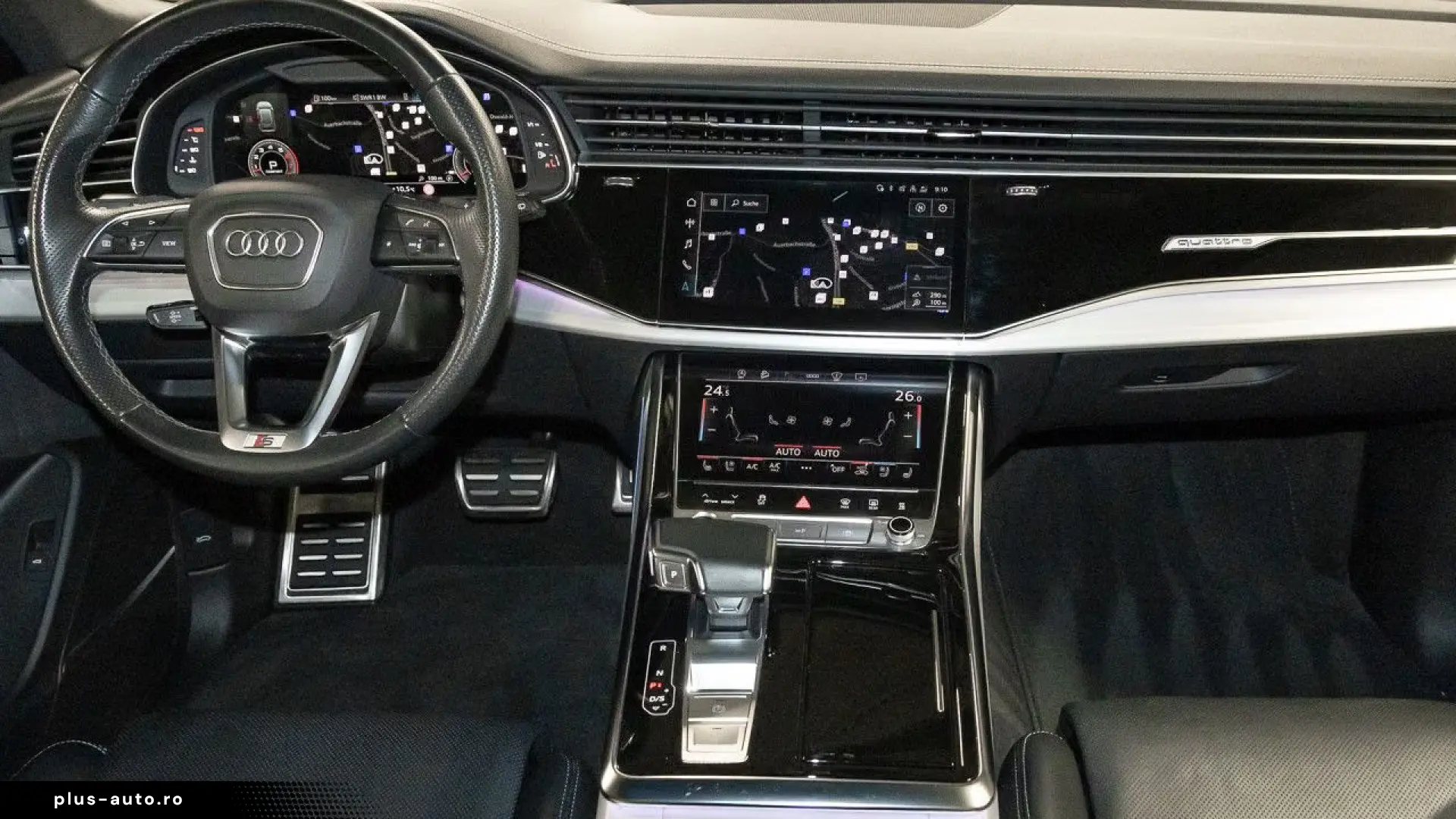 Audi Q8 55 TFSI quattro Carbon S line Head