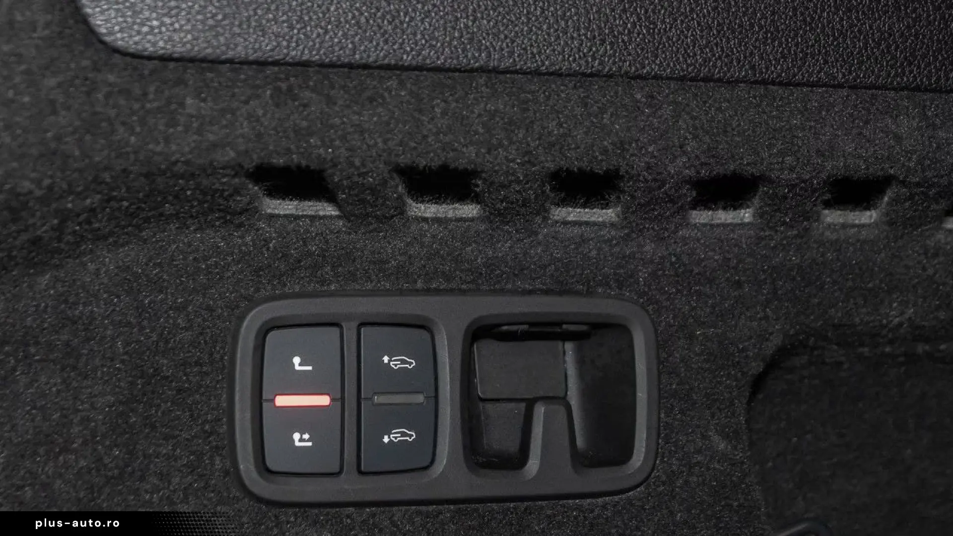 Audi Q8 55 TFSI quattro Carbon S line Head