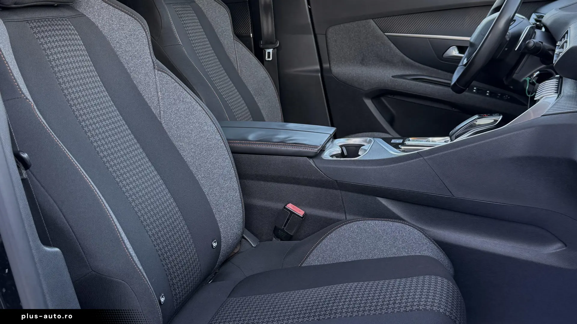Peugeot 3008 1.6 BlueHDI S&S EAT6 Allure