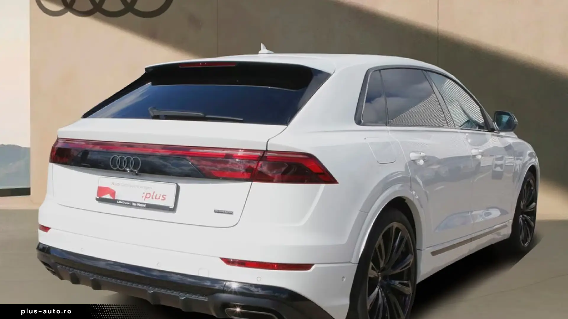 AUDI Q8 2025 — imagine 3