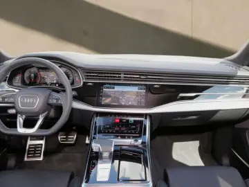 Audi Q8 50 TDI Q S line
