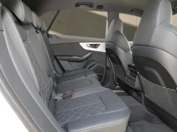 Audi Q8 50 TDI Q S line