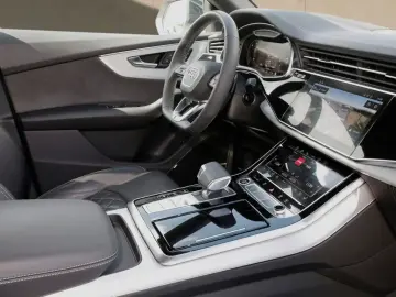 Audi Q8 50 TDI Q S line