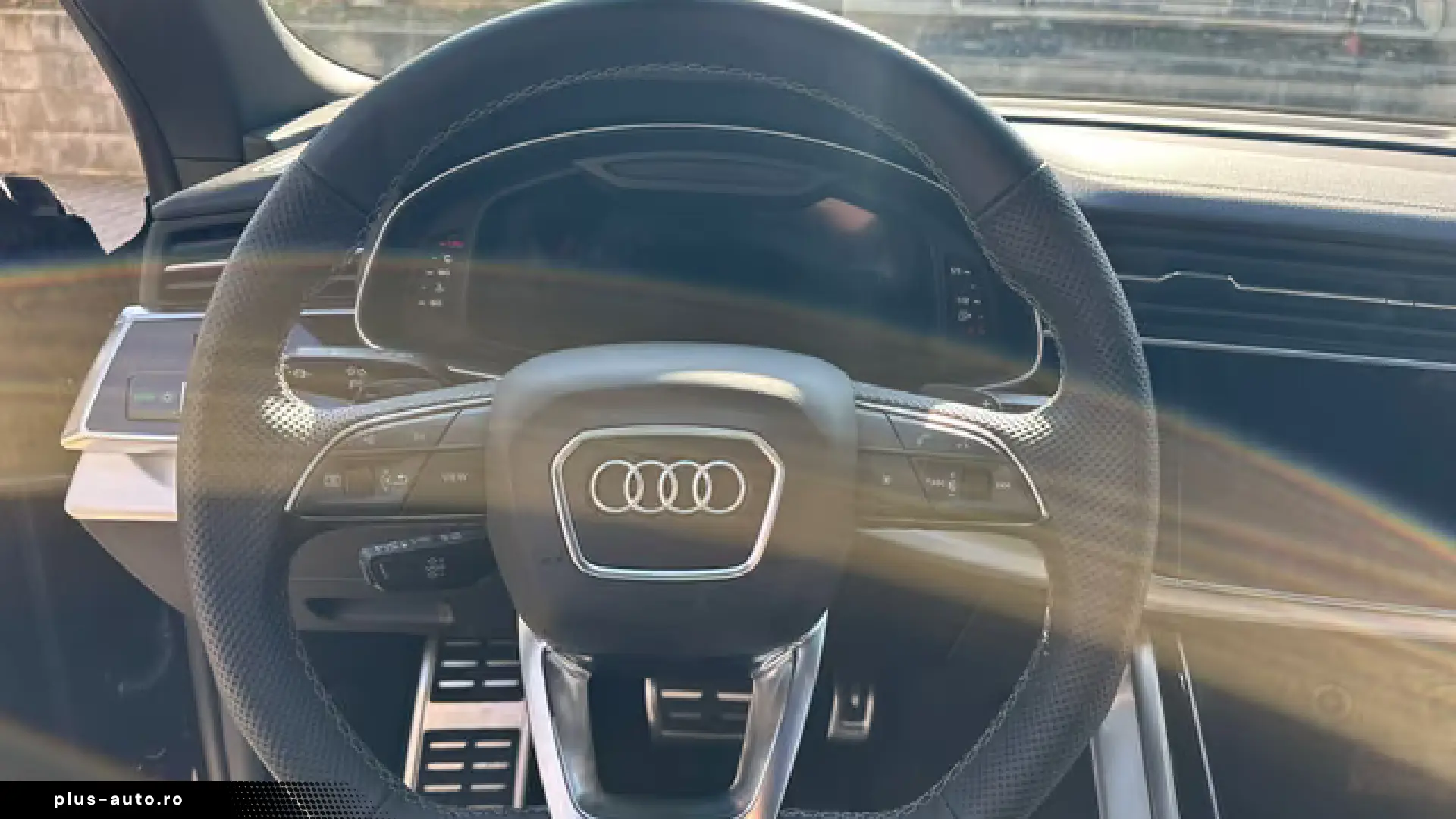 AUDI Q8 2025 — imagine 9