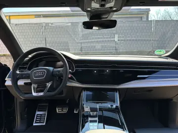 Audi Q8 50 TDI Panorama B&O Matrix