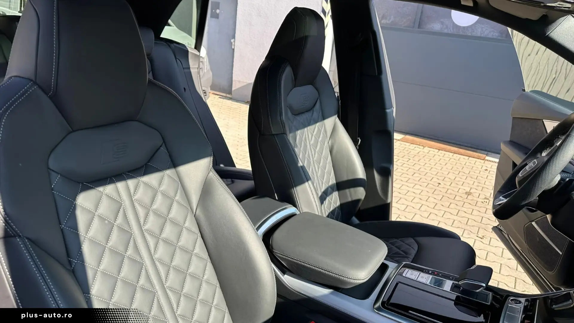 AUDI Q8 2025 — imagine 14
