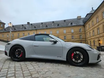 Porsche 911 992 Targa 4 GTS   480 CP