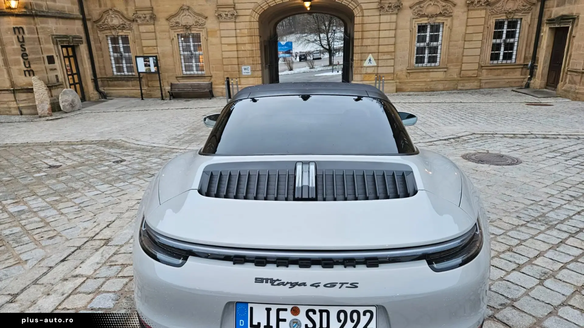 PORSCHE 911 2022 — imagine 9