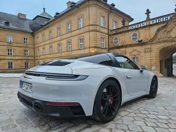 Porsche 911 992 Targa 4 GTS   480 CP