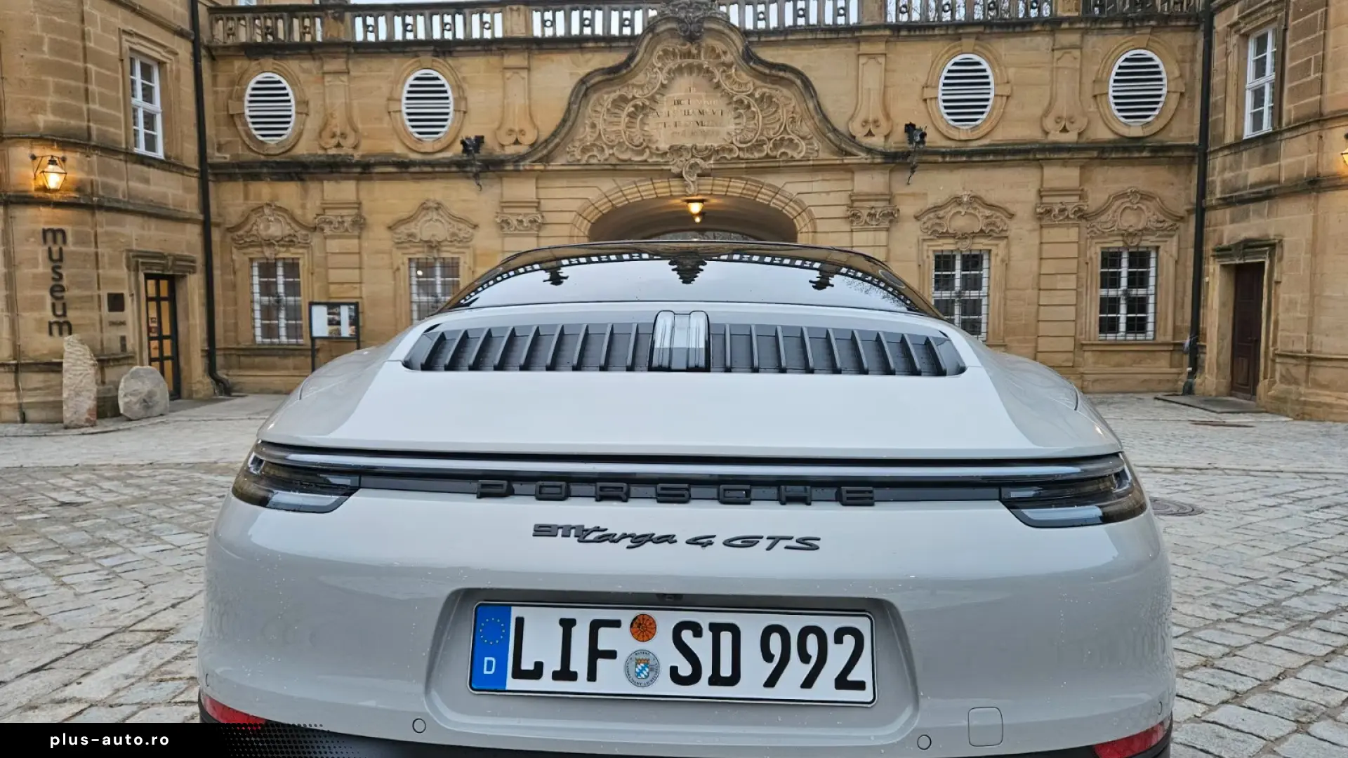 PORSCHE 911 2022 — imagine 17