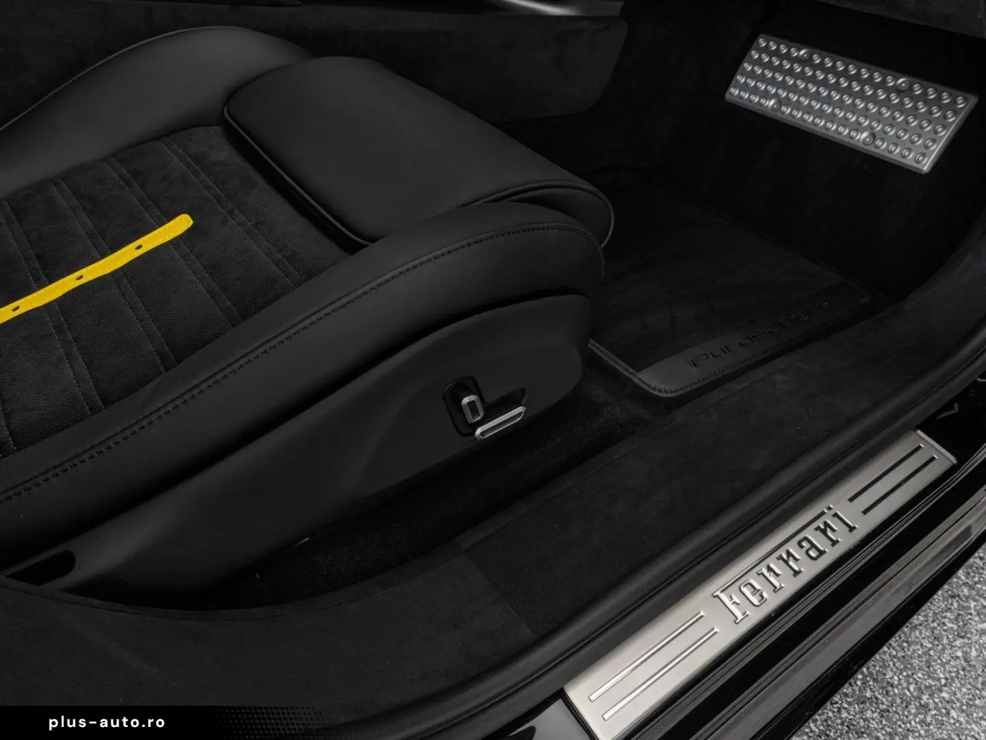 FERRARI Purosangue