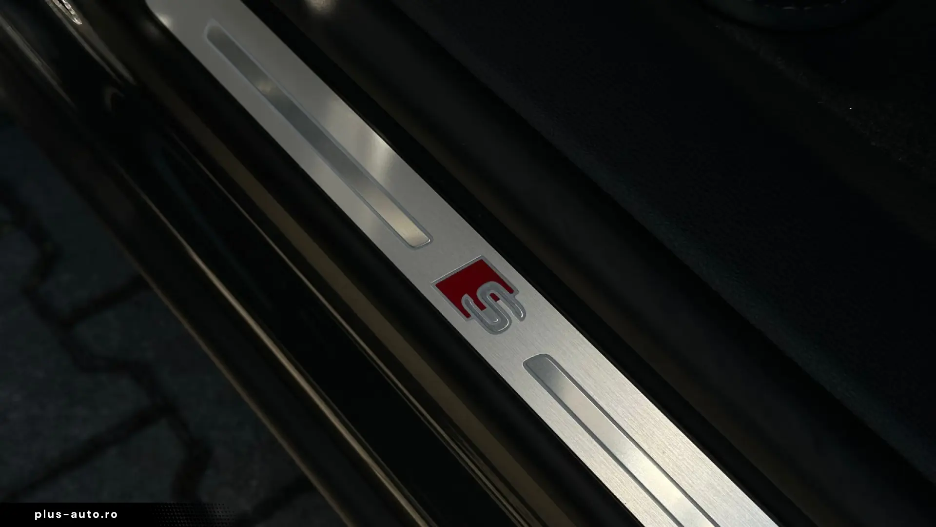 AUDI Q8 2025 — imagine 11